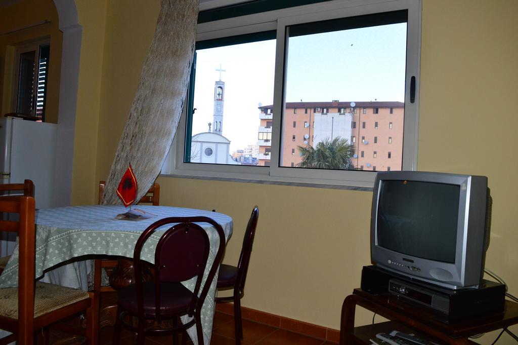 Arka Hostel Shkoder Exterior photo